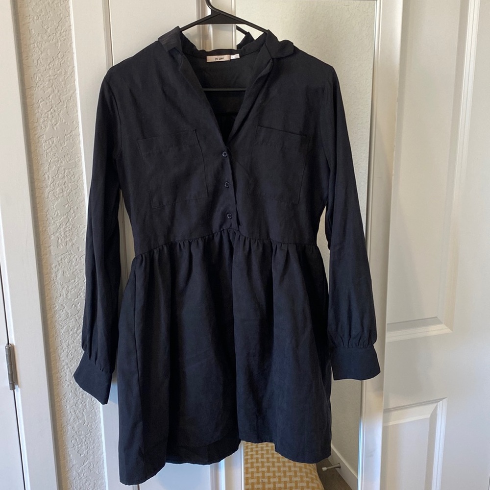 Mi Ami black dress. Worn once. From Francesca’s. Medium.